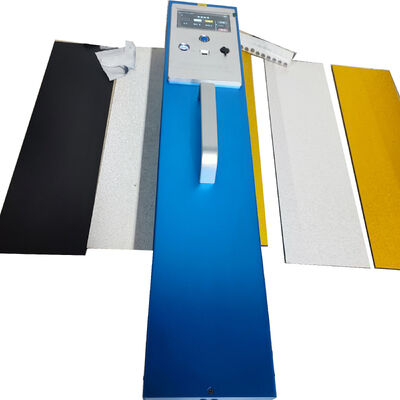 700 mm X 135 mm X 115 mm Volume van het retroreflectormeter Incidenthoek 8876 graden 16G dataopslagruimte voor meer dan 200000 testgegevens